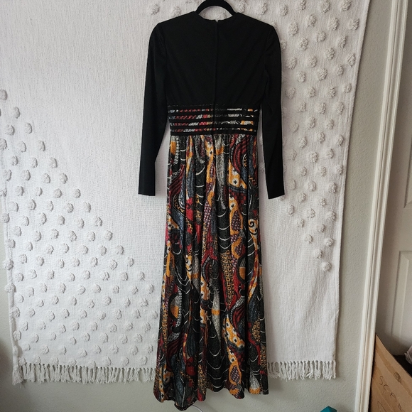 Vintage Metallic Long Sleeve Maxi Dress - Picture 6 of 8